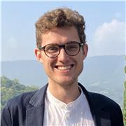 Perito Chimico e laureando in Scienze e Politiche Ambientali offre ripetizioni di chimica a ragazzi di medie e superiori